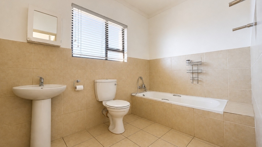 2 Bedroom Property for Sale in Flamwood North West